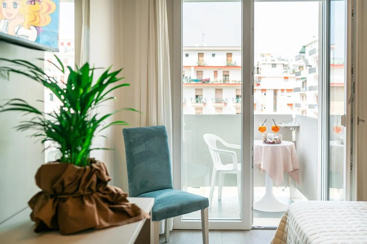 Hotel Pigalle Lido di Jesolo 3*,  Italy